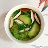 ズッキーニと水菜の冷製スープ